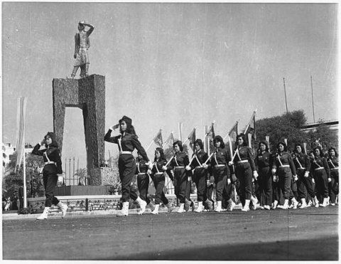 Celebration march at Trung sisters statue